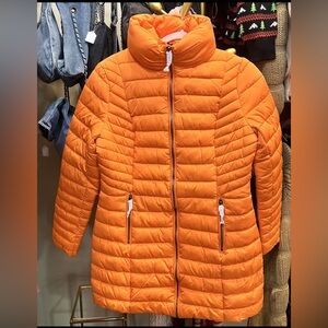 NWT Women’s Orange Puffer Jacket 🍊